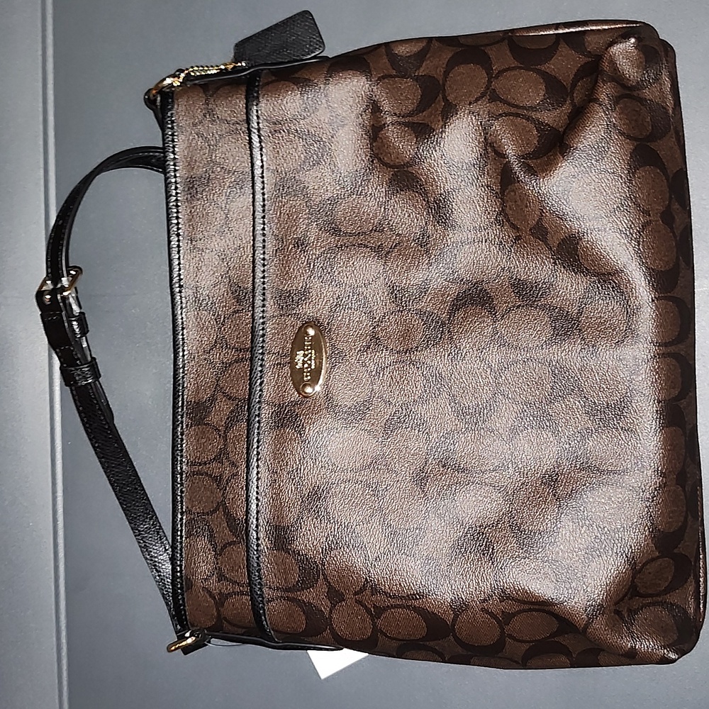 Coach Signature File Bag In Dark Brown